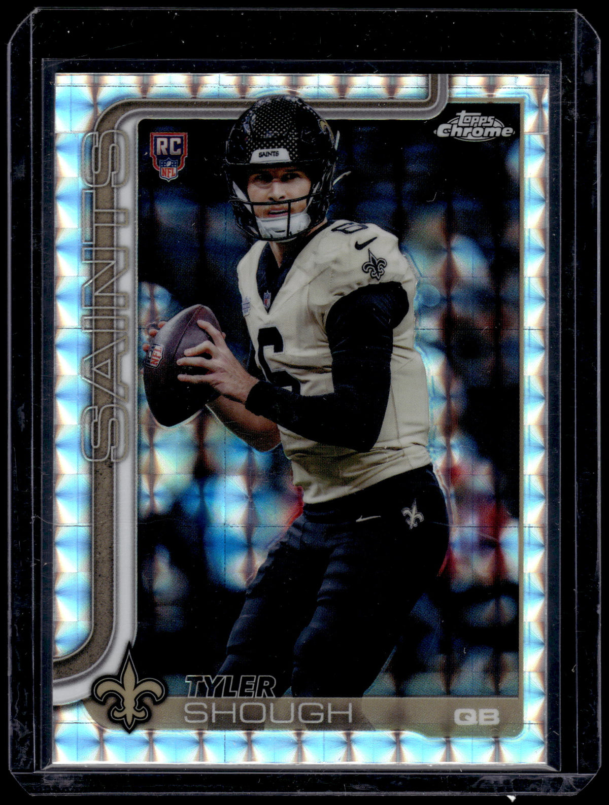 HL-P01 2025 Topps Chrome Tyler Shough #398 Geometric Refractor RC