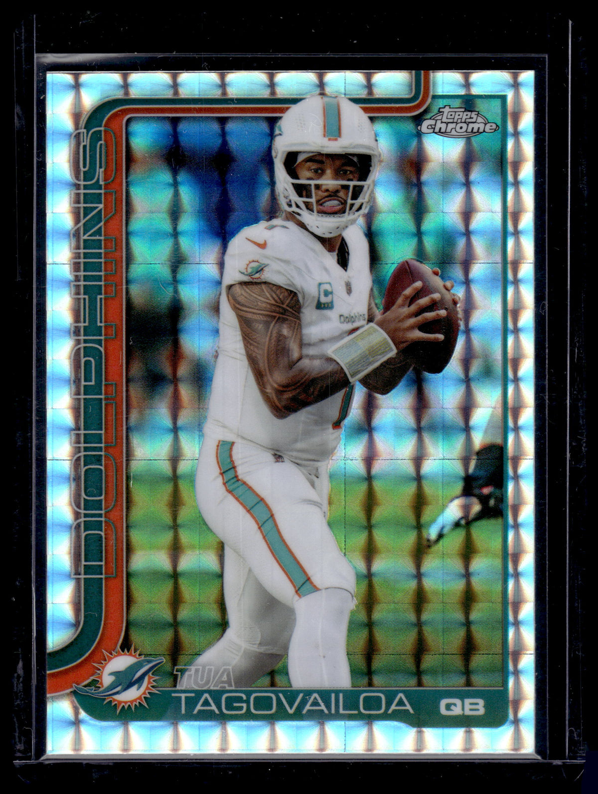 HL-P01 2025 Topps Chrome Tua Tagovailoa #187 Geometric