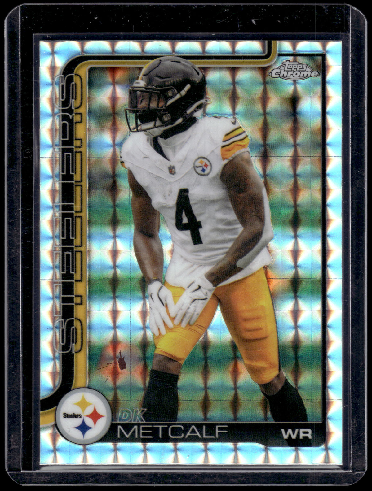 HL-P01 2025 Topps Chrome DK Metcalf #254 Geometric Refractor