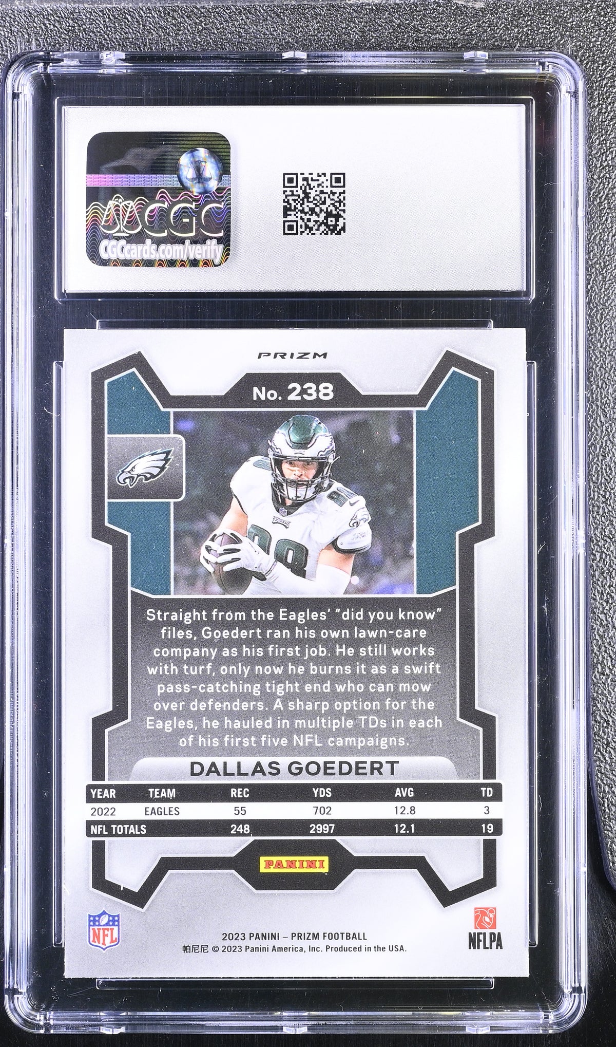 2023 Panini Prizm Dallas Goedert #238 Green CGC 10