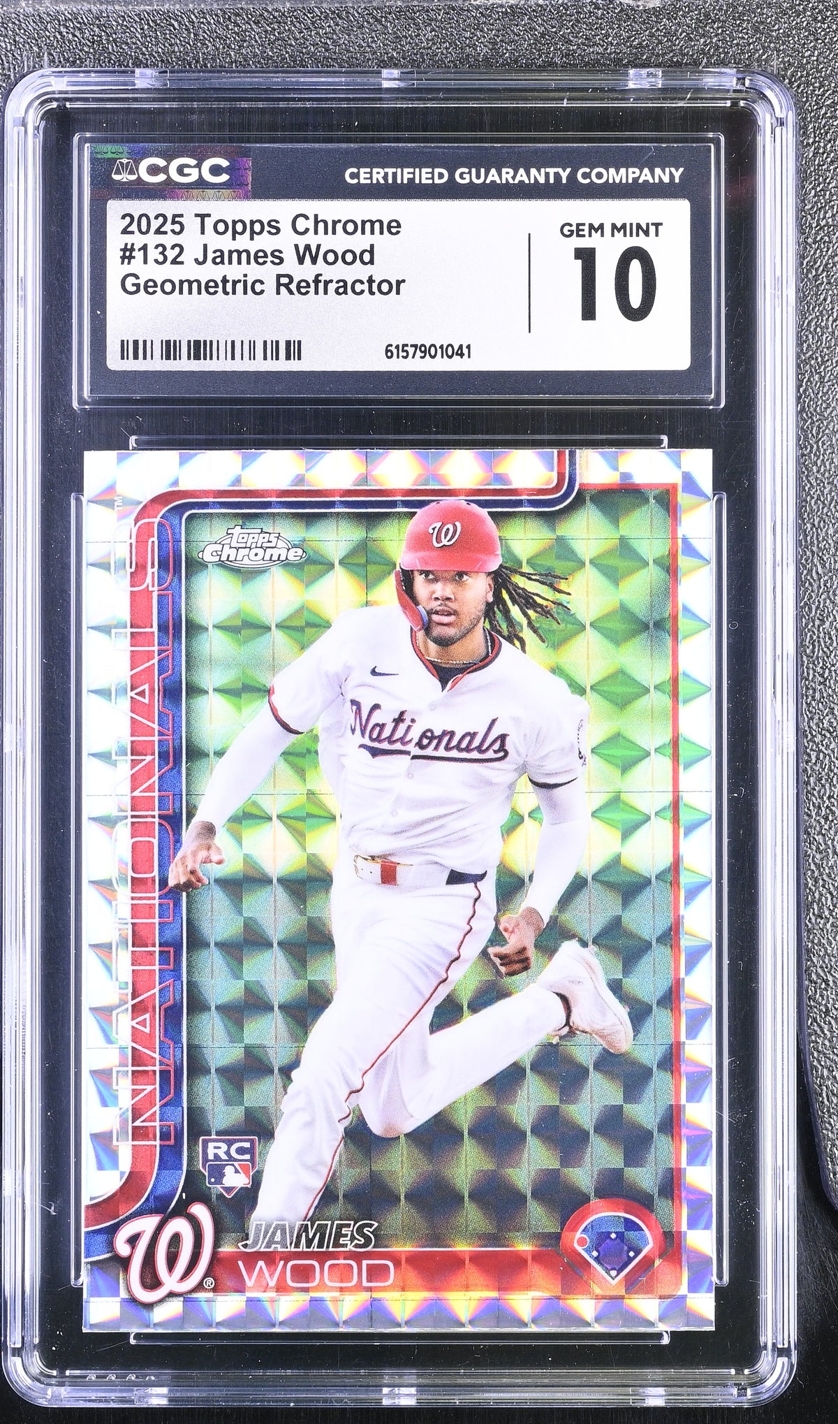 2025 Topps Chrome James Wood #132 Geometric Refractor CGC 10