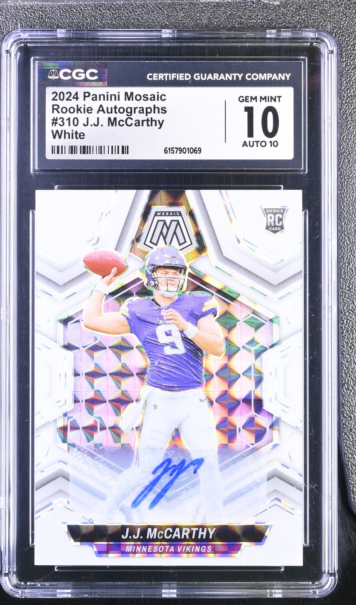 2024 Panini Mosaic J.J. McCarthy #310 White Rookie Autographs CGC 10 Auto 10
