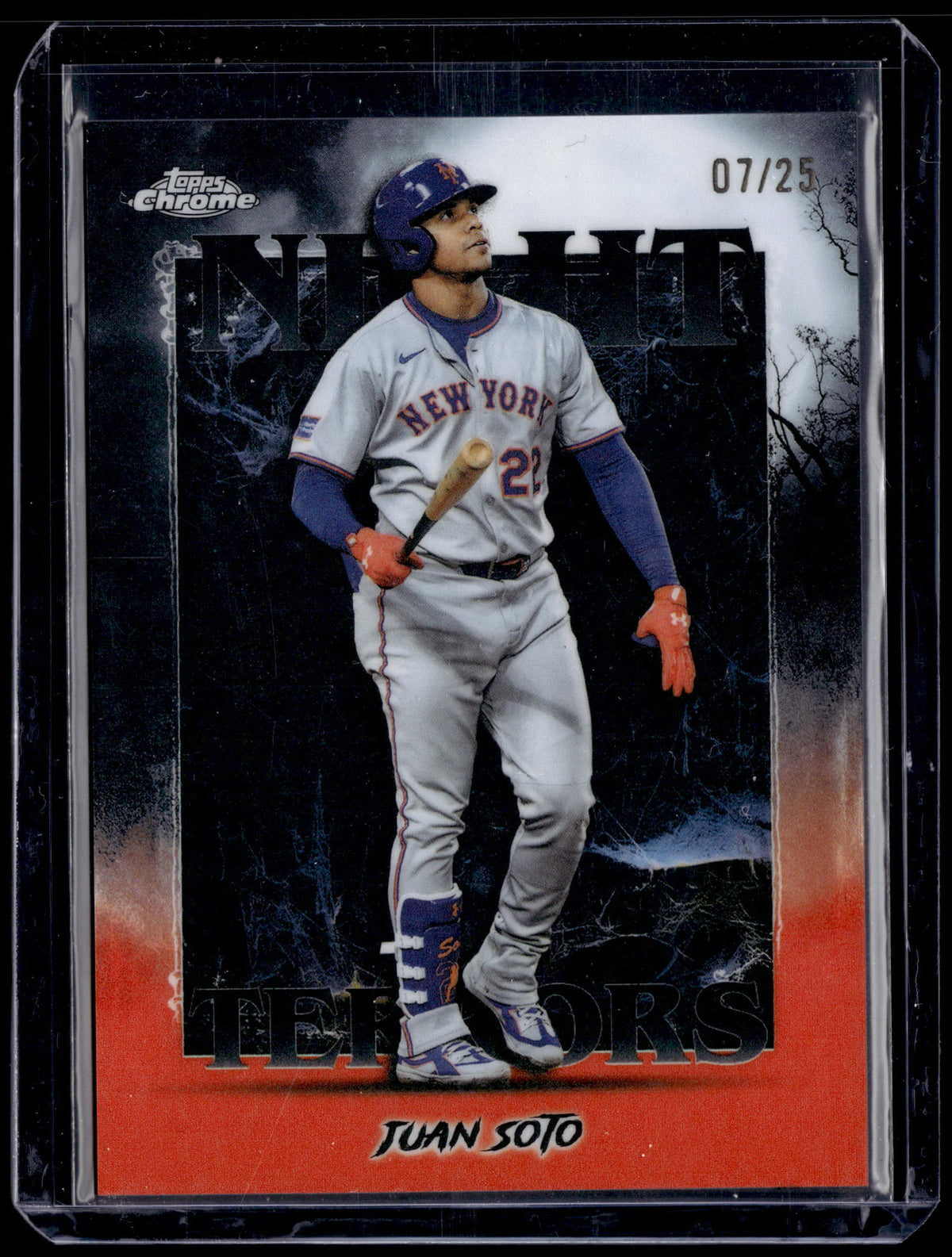 HL-P01 2025 Topps Chrome Night Terrors Juan Soto #NT-8 Orange /25