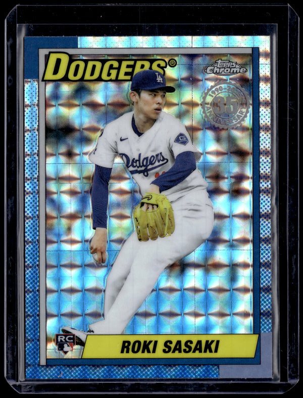 HL-P01 2025 Topps Chrome Roki Sasaki #90CU-18 Geometric RC
