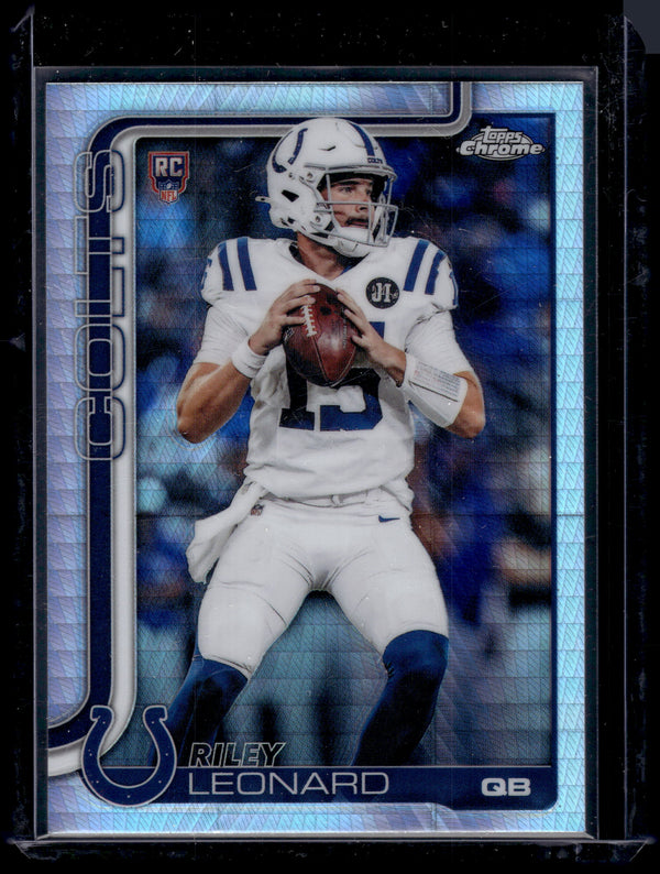 2025 Topps Chrome Riley Leonard #318 Prism Refractor RC
