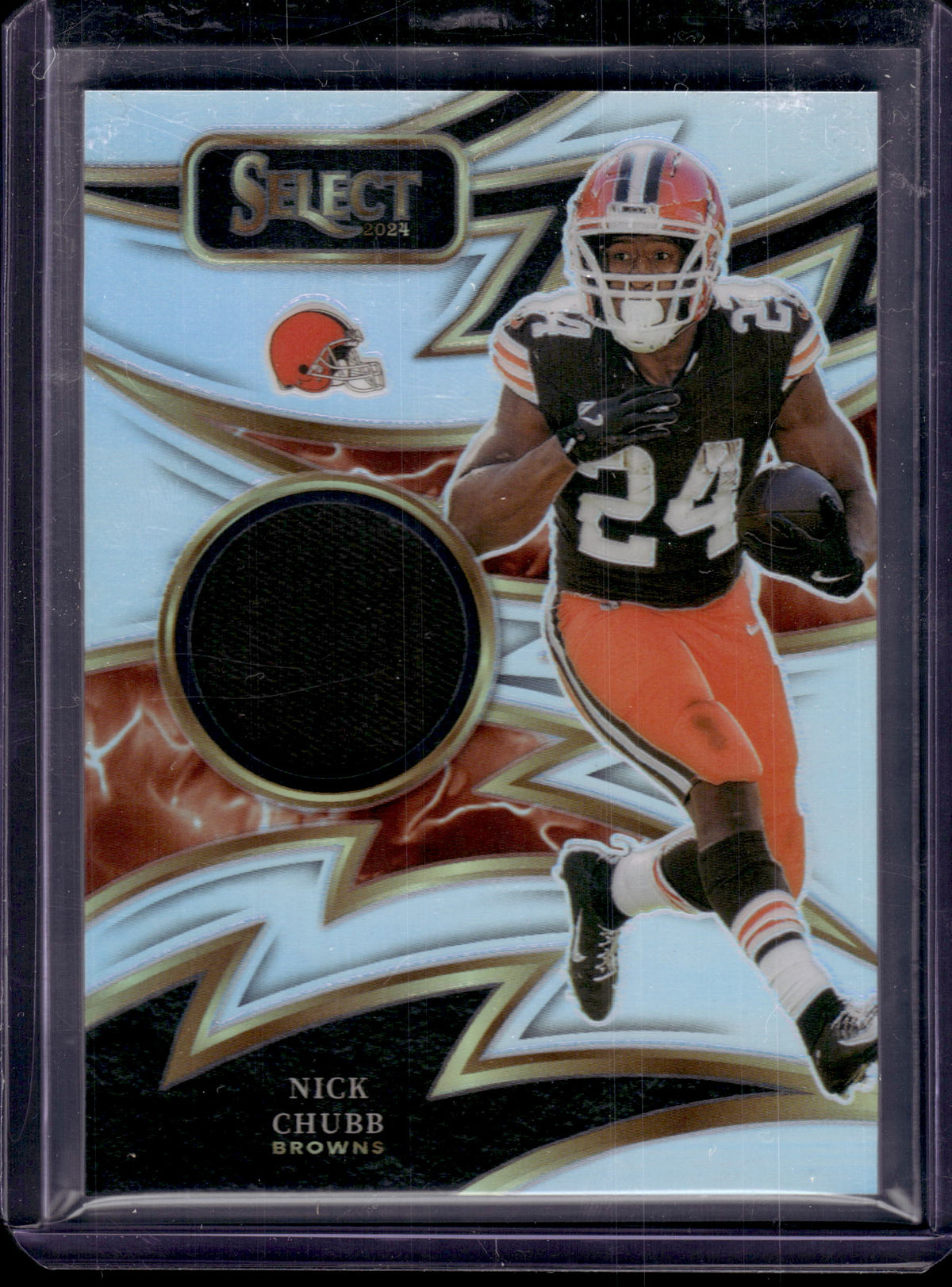 HL-P02 2025 Panini Select Sparks Nick Chubb #S-NCB Sparks Prizm /149 Memorabilia