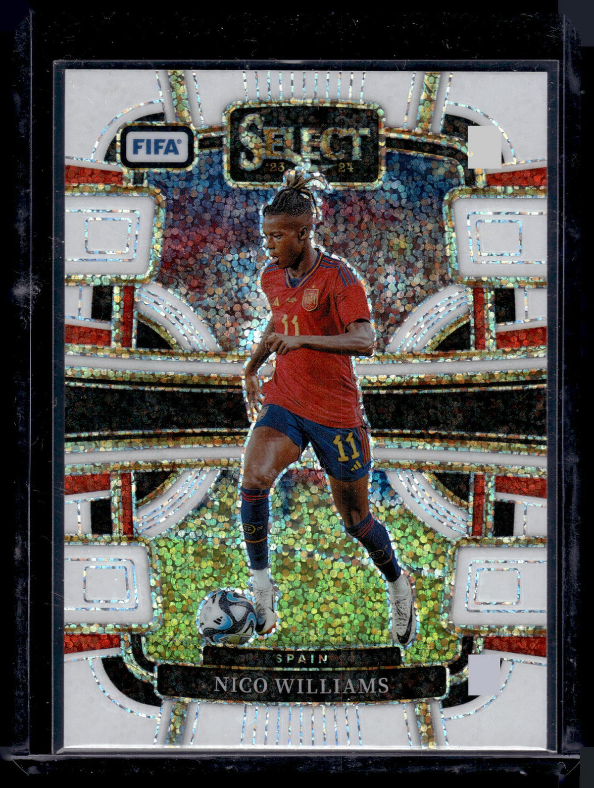 HL-P05 2024 Panini Select FIFA Terrace Nico Williams #20 White Sparkle Prizm