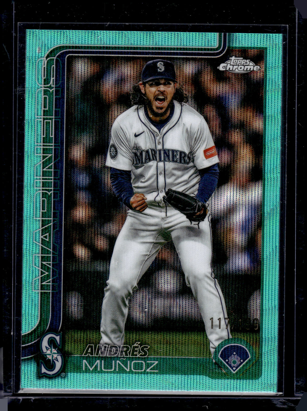 2025 Topps Chrome Update Andres Munoz #USC108 Aqua Wave /199